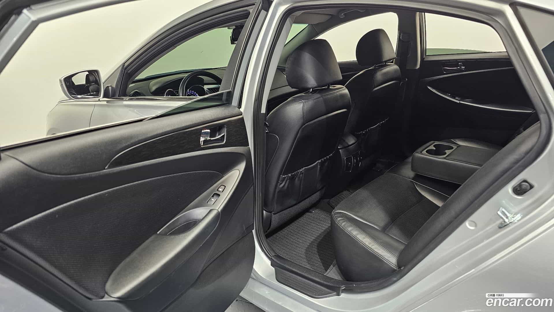 Sonata Hyundai 2013.8-OPTION-015