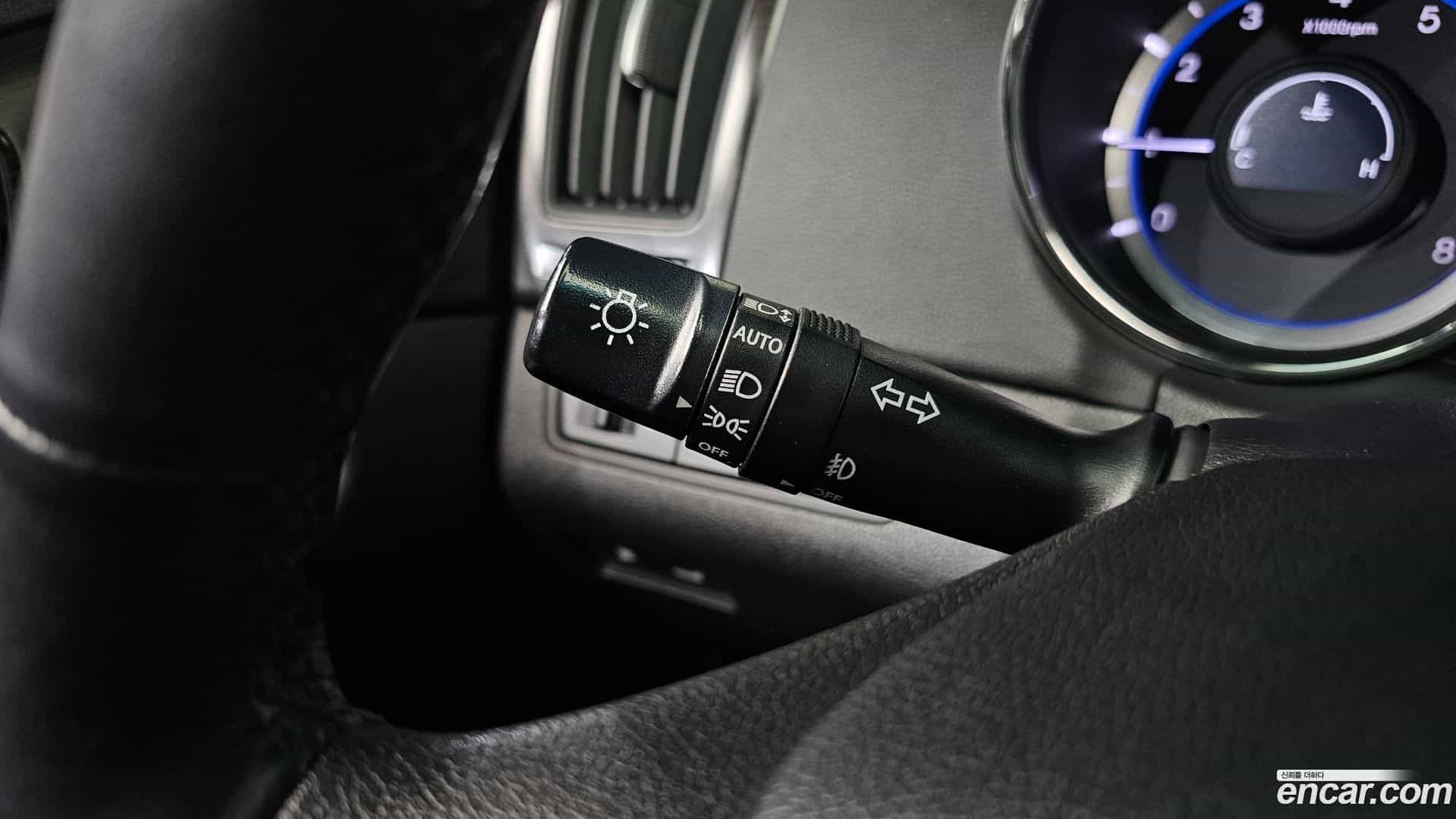 Sonata Hyundai 2013.8-OPTION-018