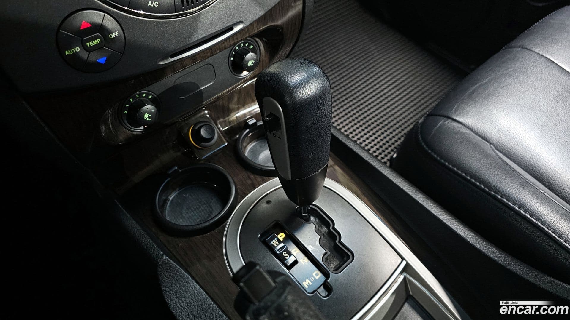 Main__Slider__Photo:Rexton KG_Mobility_Ssangyong 2009.8-8