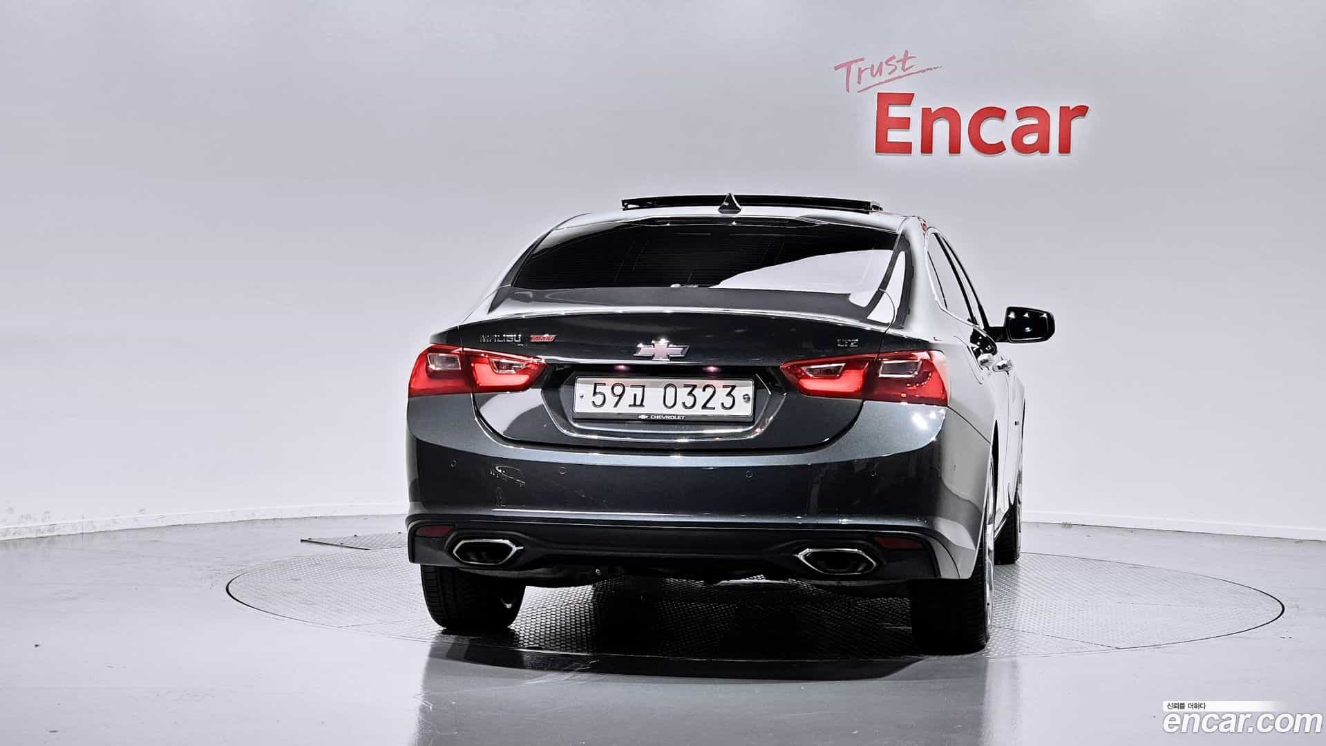 Malibu Chevrolet 2016.10-OUTER-004