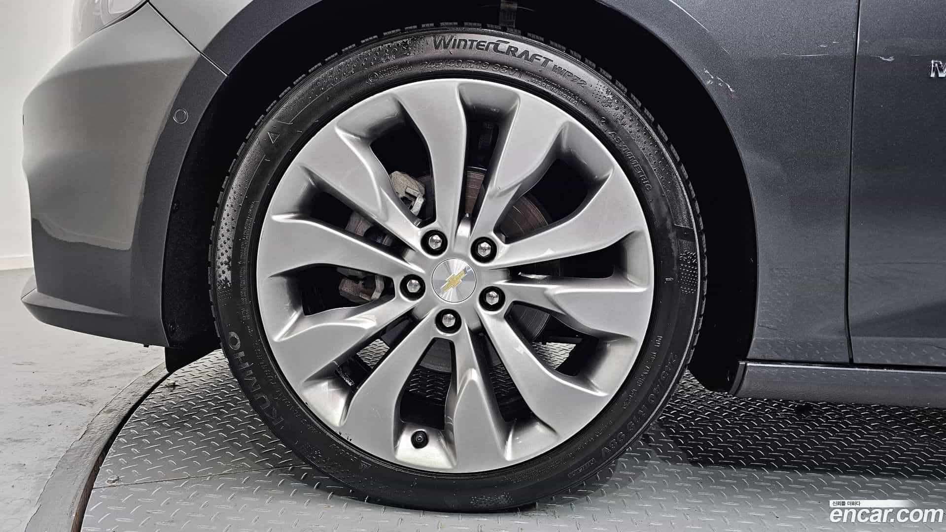 Malibu Chevrolet 2016.10-OUTER-005