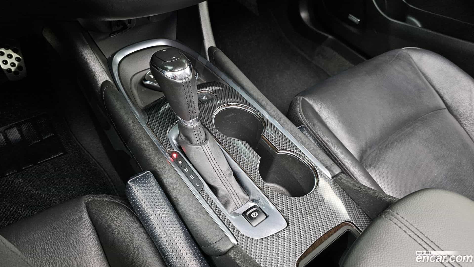 Malibu Chevrolet 2016.10-INNER-009