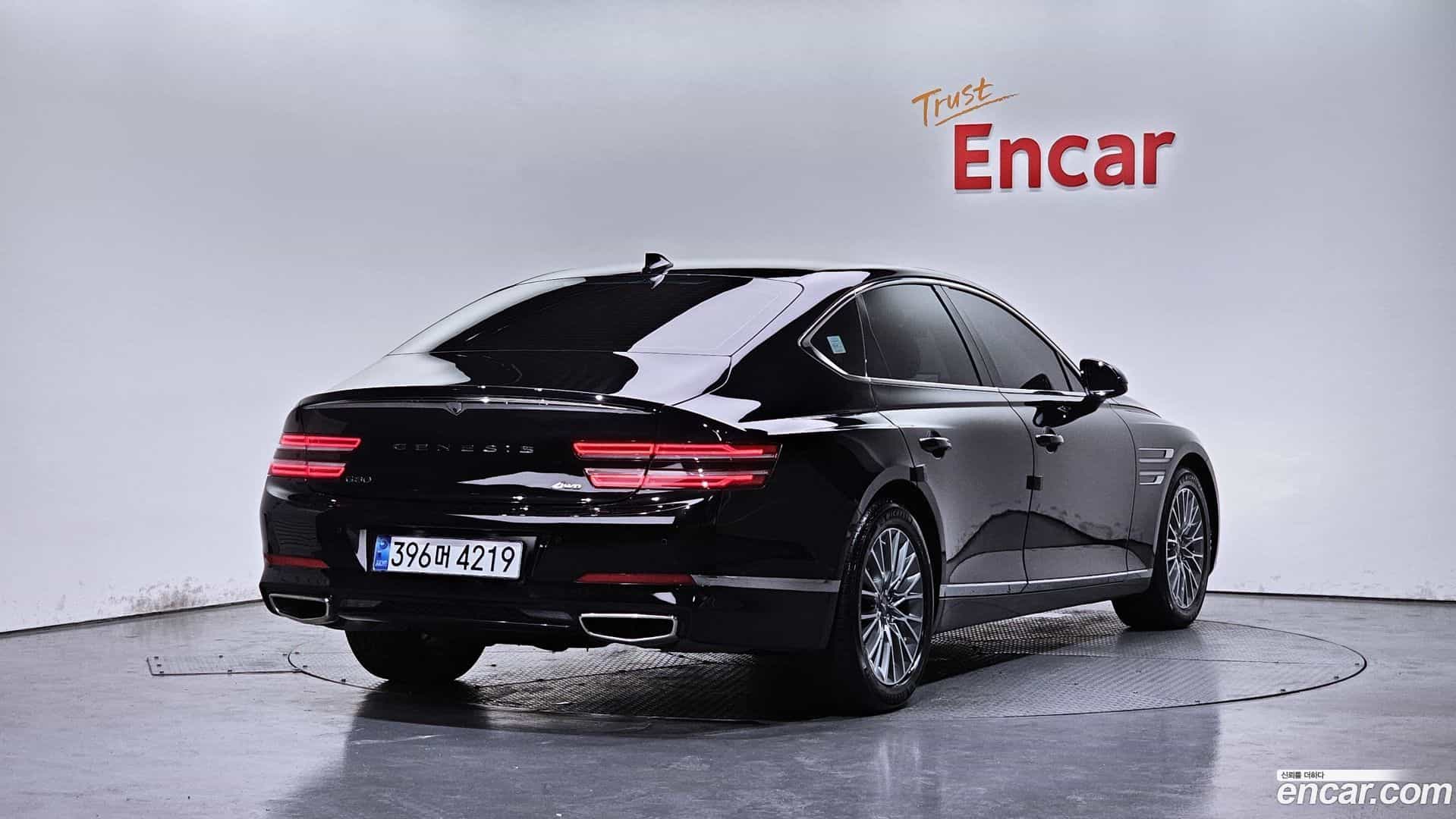 G80 Genesis 2023.1-OUTER-002