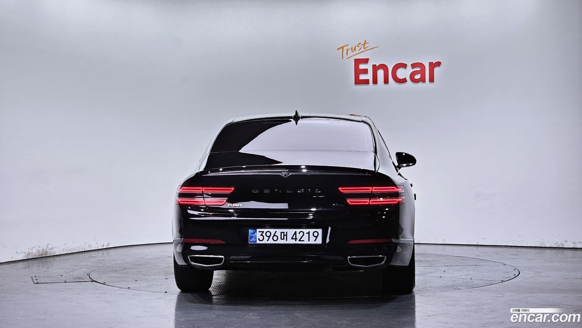 Main__Slider__Photo:G80 Genesis 2023.1-3