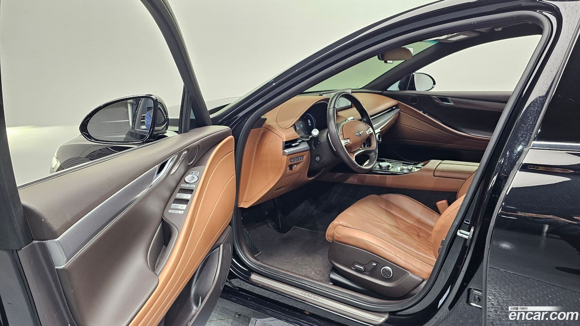 Main__Slider__Photo:G80 Genesis 2023.1-9