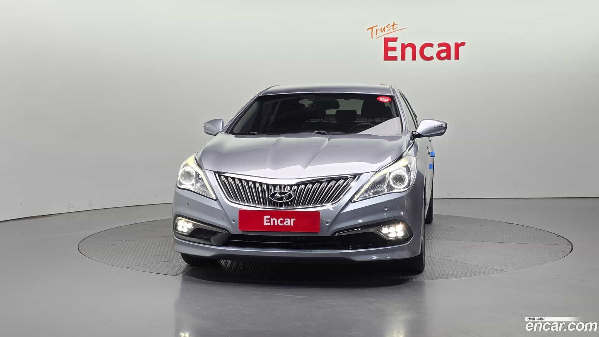 Grandeur Hyundai 2015.10-OUTER-003