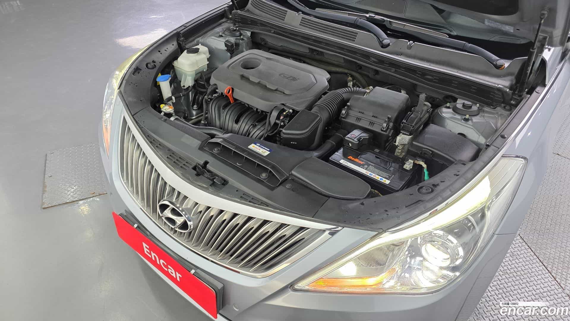 Grandeur Hyundai 2015.10-INNER-006