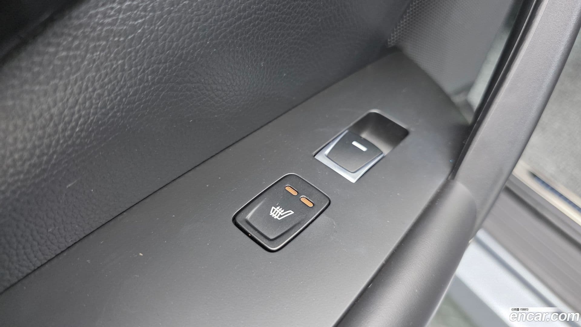 Main__Slider__Photo:Grandeur Hyundai 2015.10-17