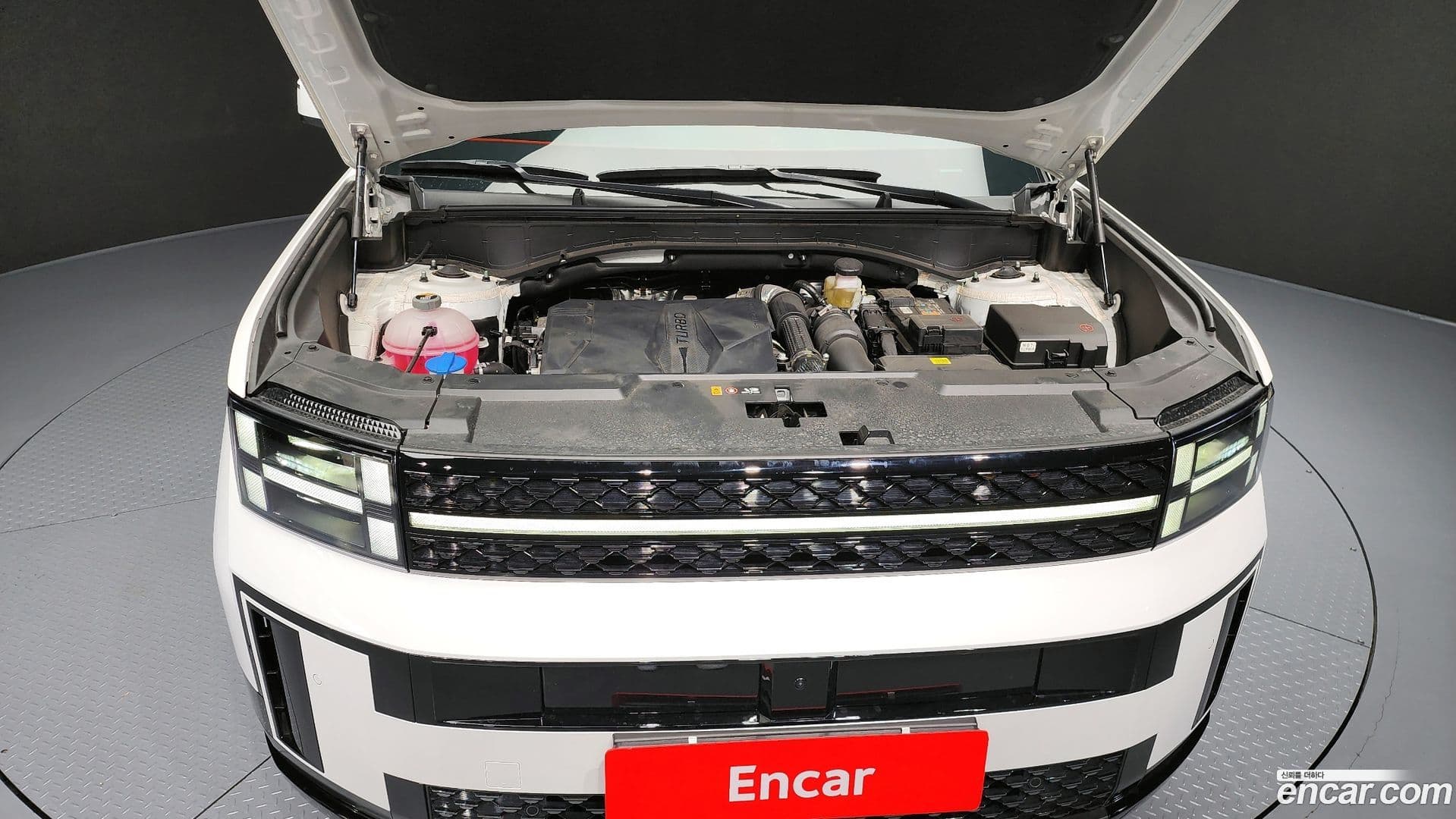 Main__Slider__Photo:Santafe Hyundai 2023.10-5