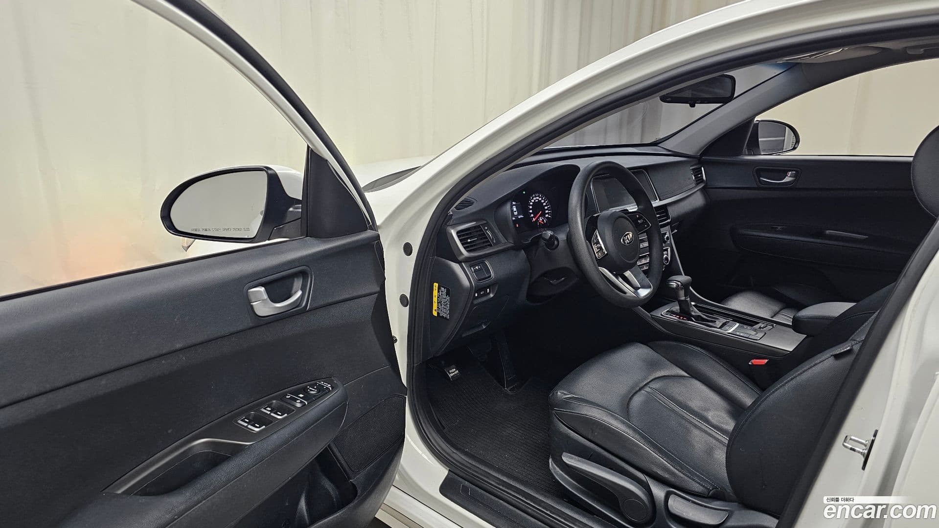 Main__Slider__Photo:K5 Kia 2018.5-9