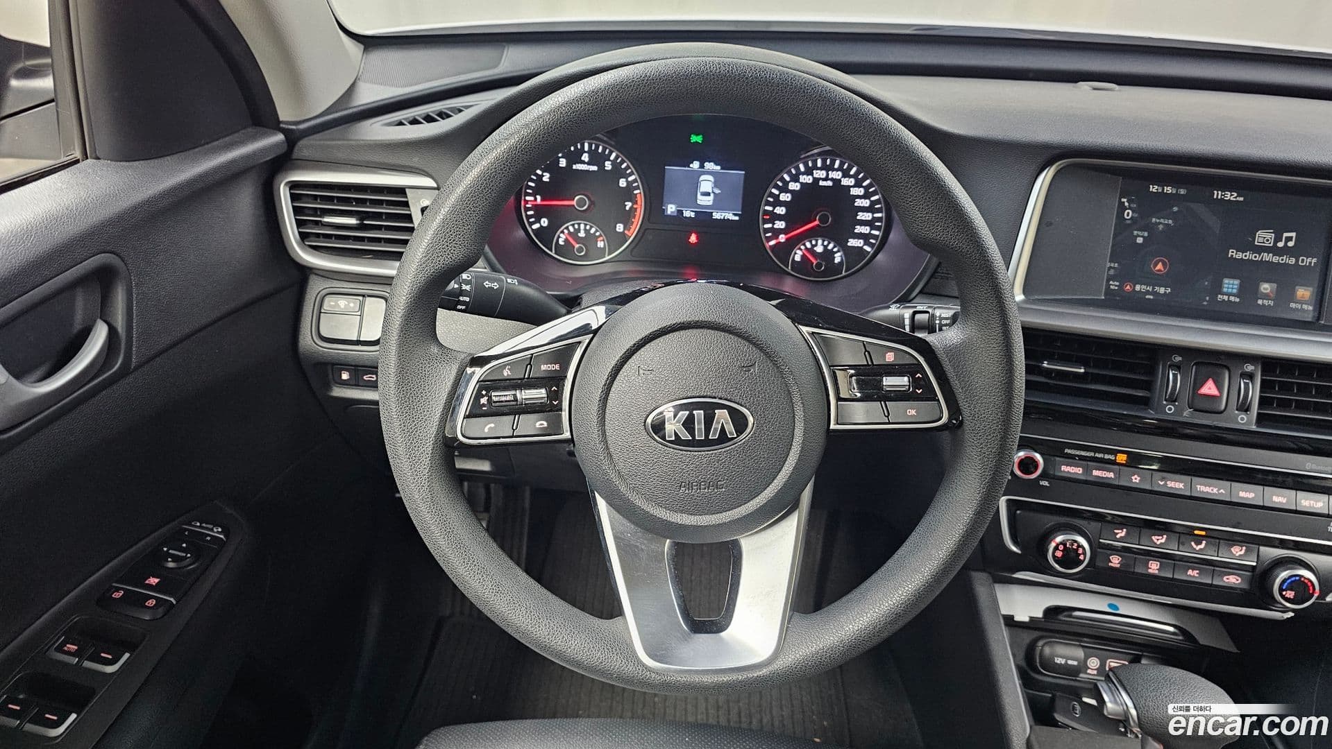 Main__Slider__Photo:K5 Kia 2018.5-12