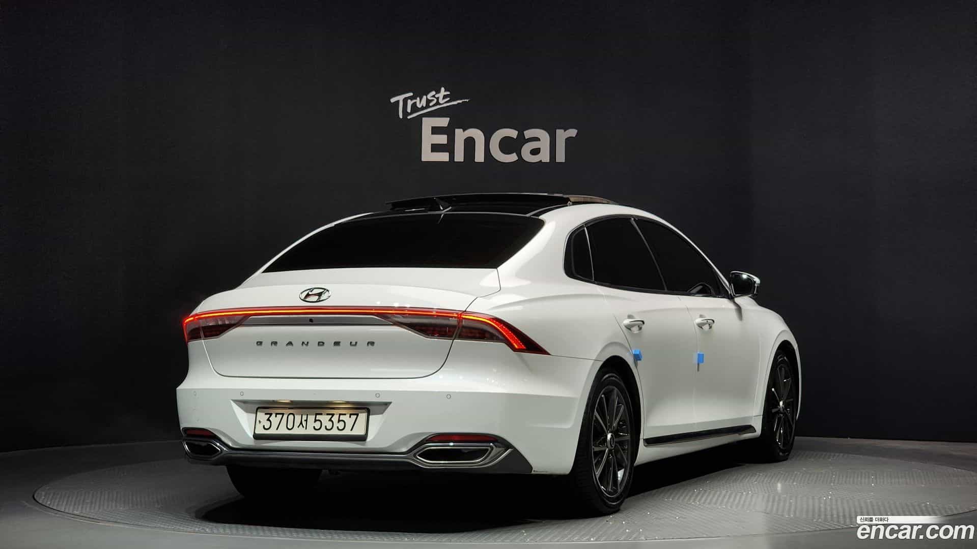 Grandeur Hyundai 2020.10-OUTER-002