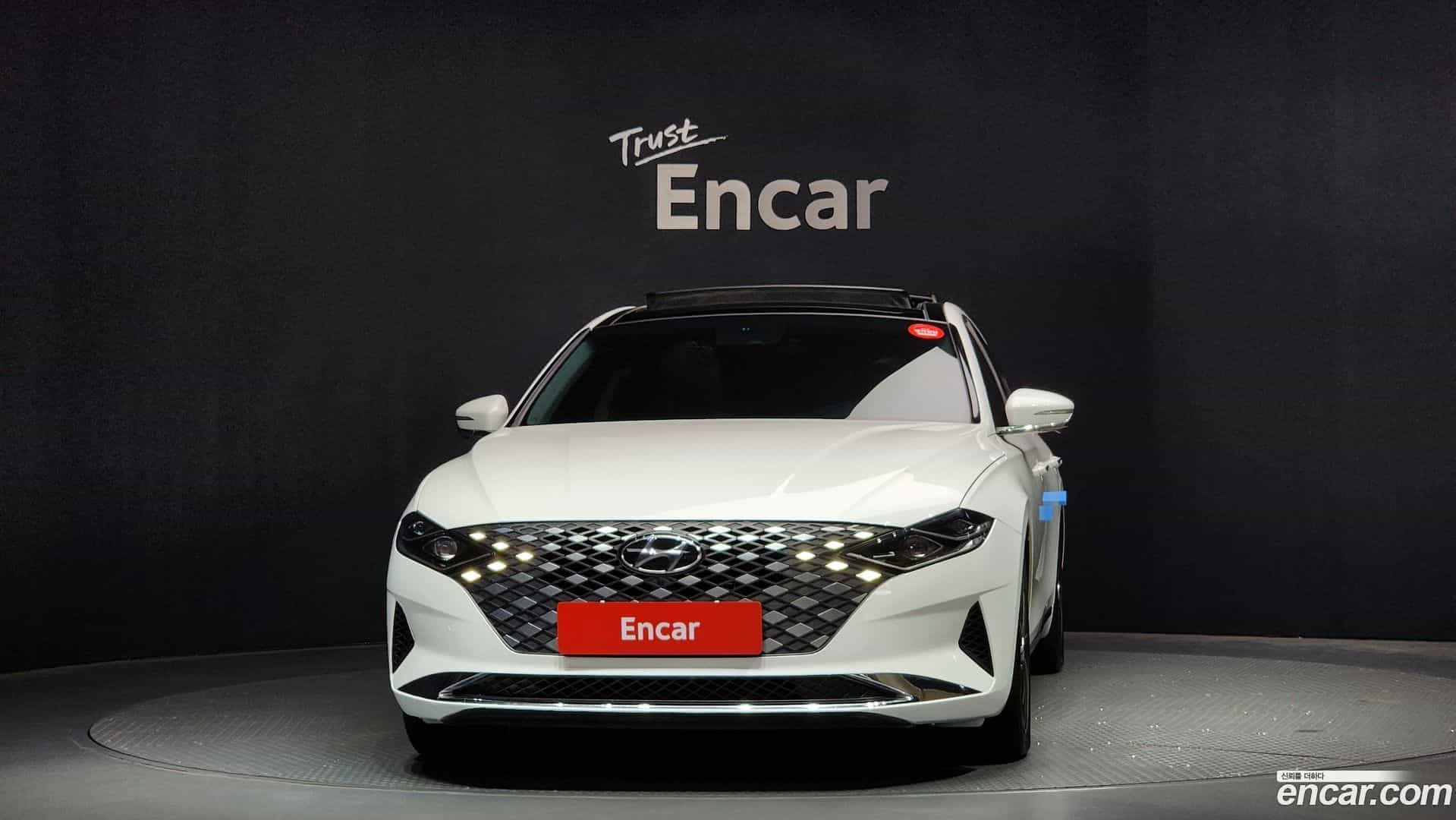 Grandeur Hyundai 2020.10-OUTER-003