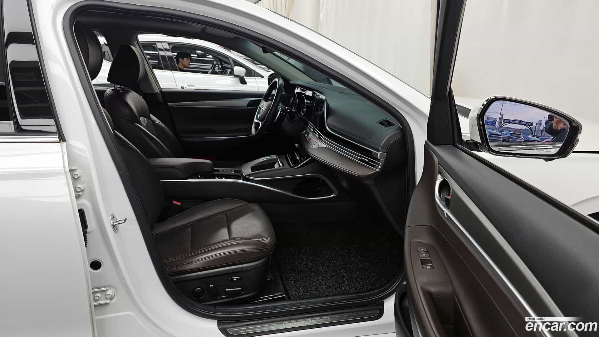 Grandeur Hyundai 2020.10-OPTION-019