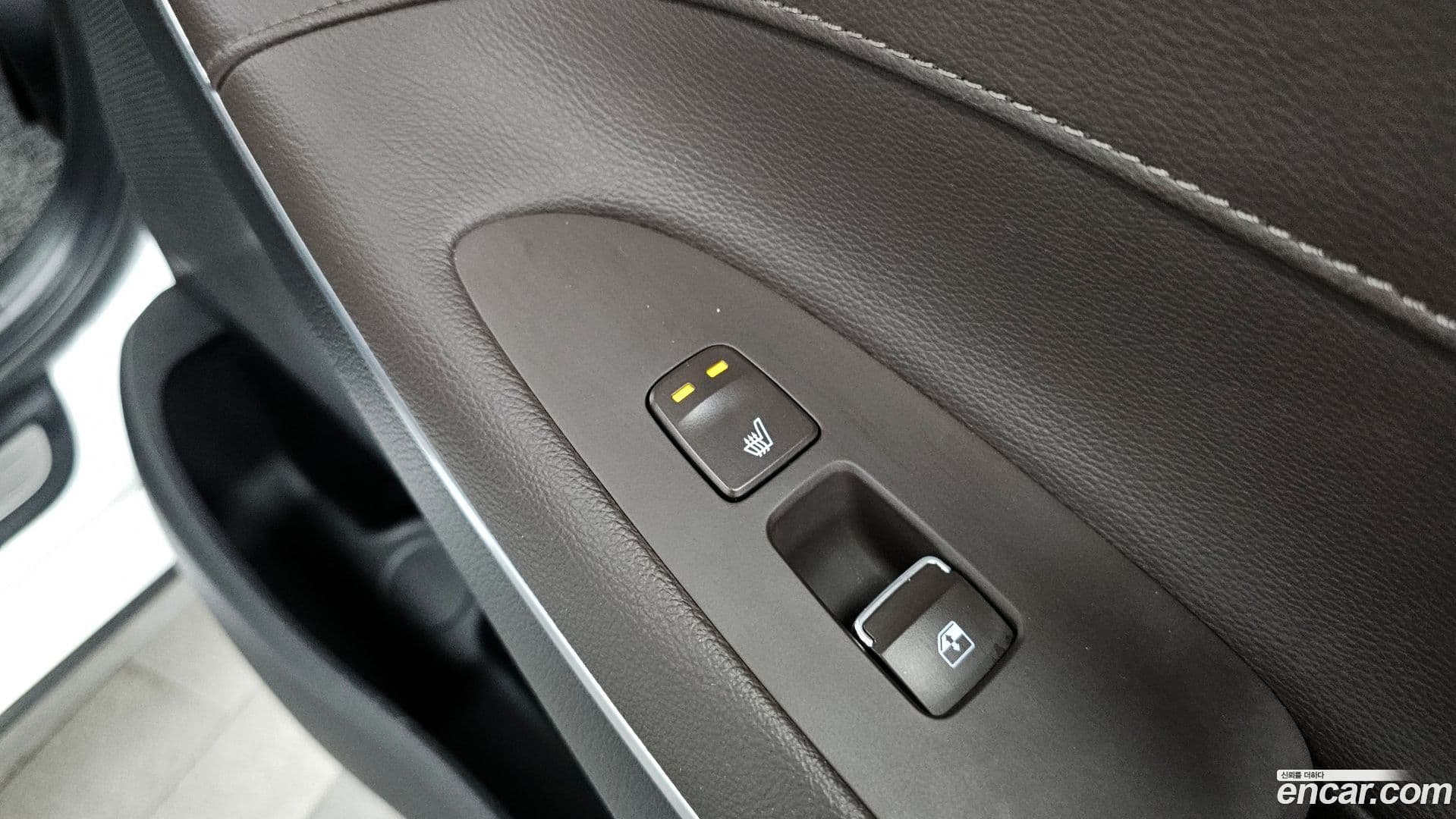 Main__Slider__Photo:Grandeur Hyundai 2020.10-16