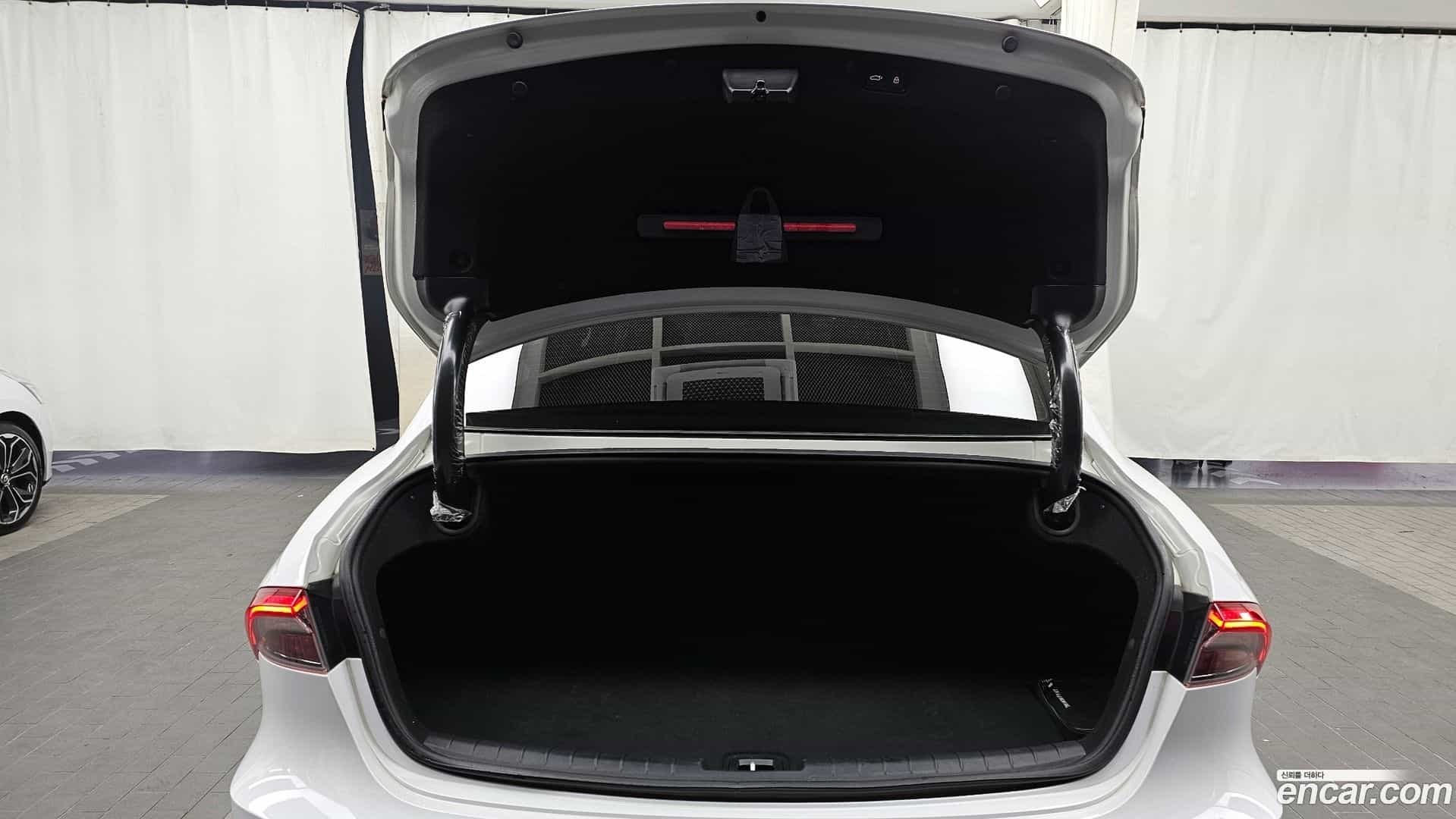 Grandeur Hyundai 2020.10-OPTION-022