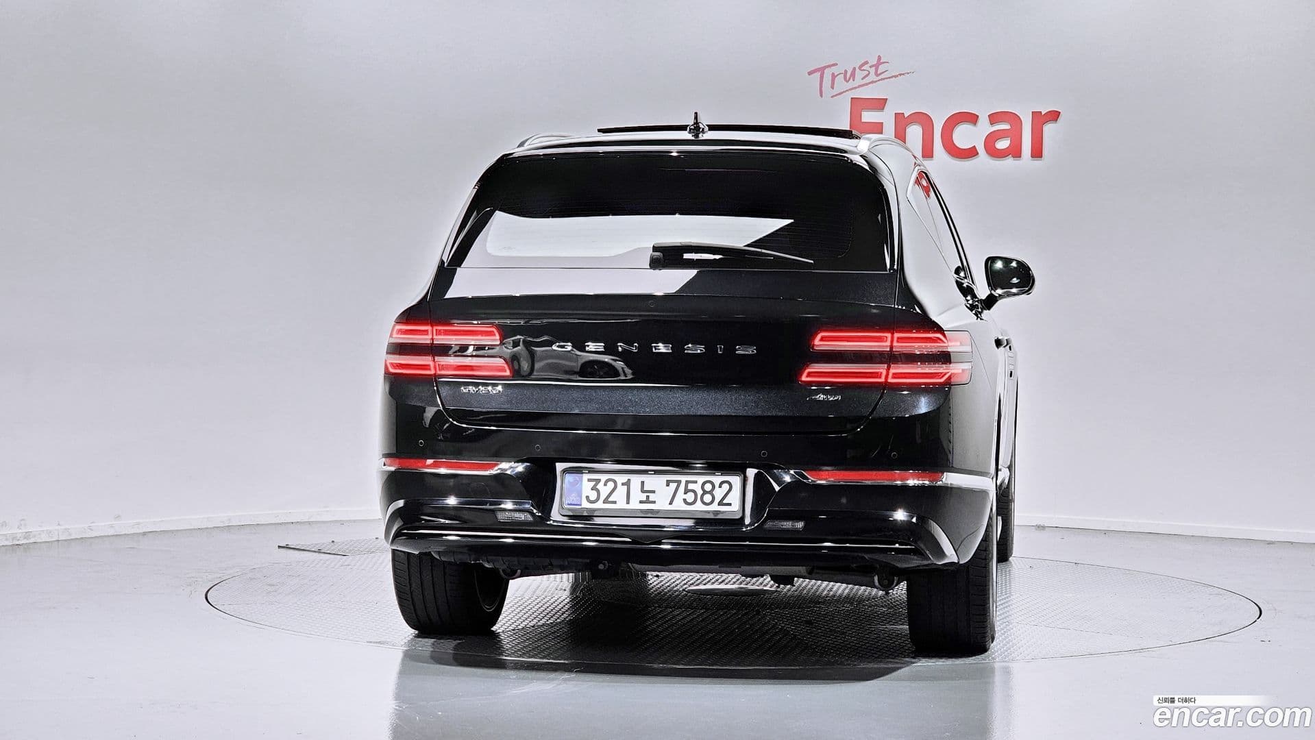 Main__Slider__Photo:GV80 Genesis 2021.6-3