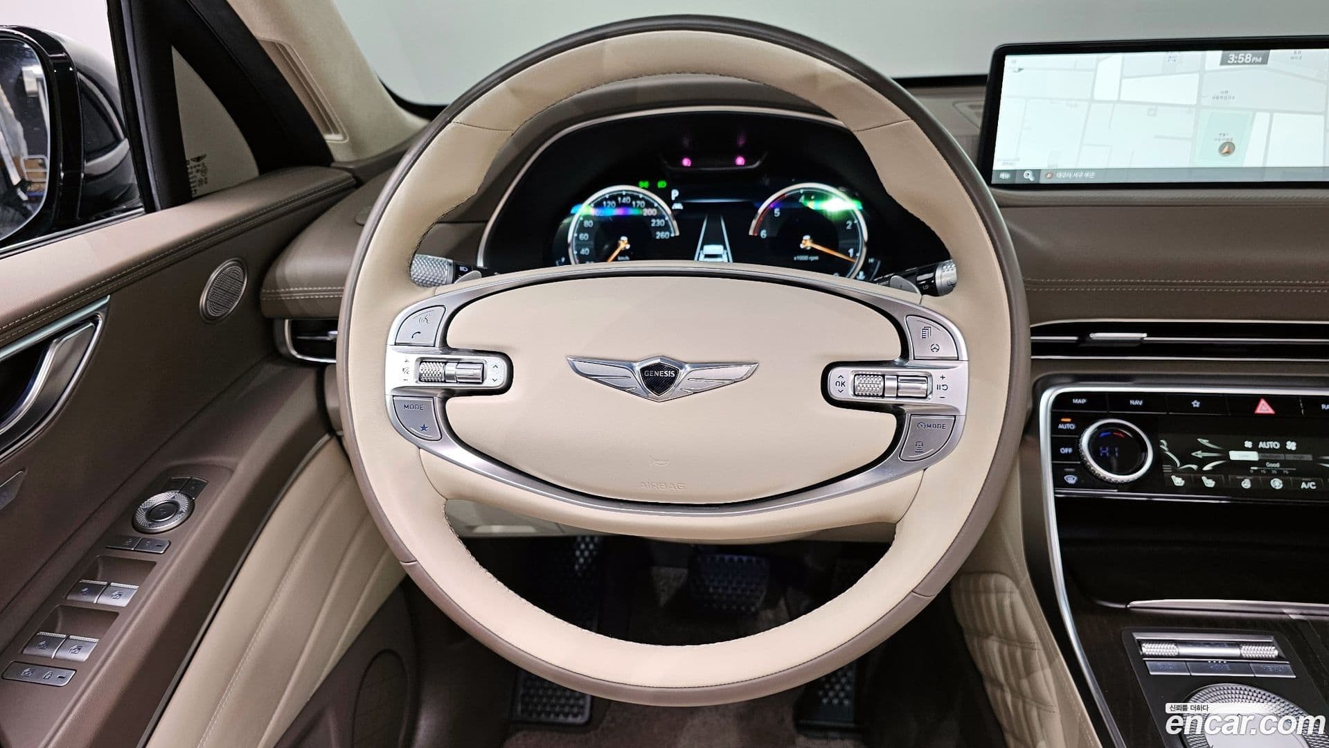 Main__Slider__Photo:GV80 Genesis 2021.6-12