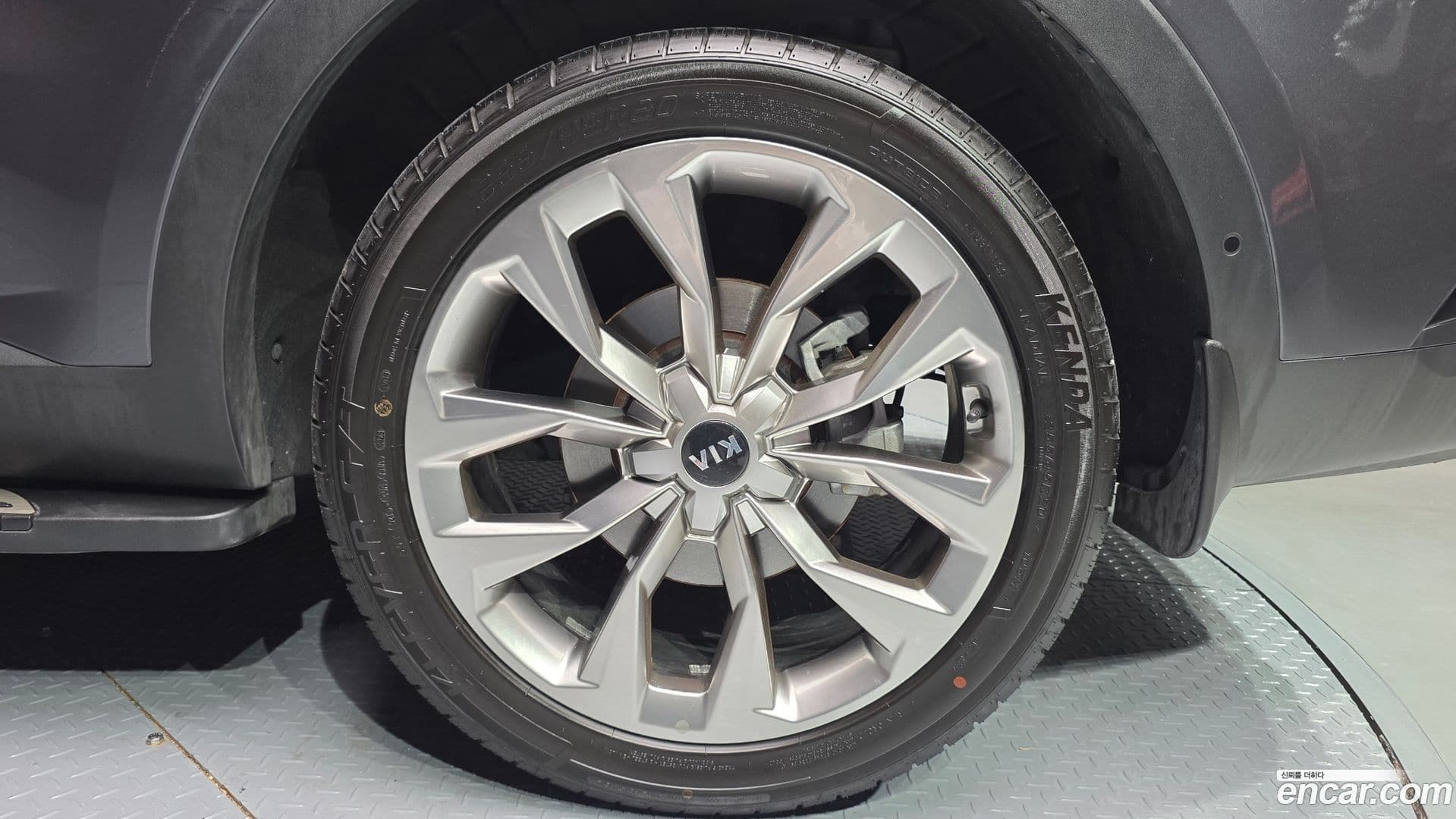 Main__Slider__Photo:Sorento Kia 2020.4-4