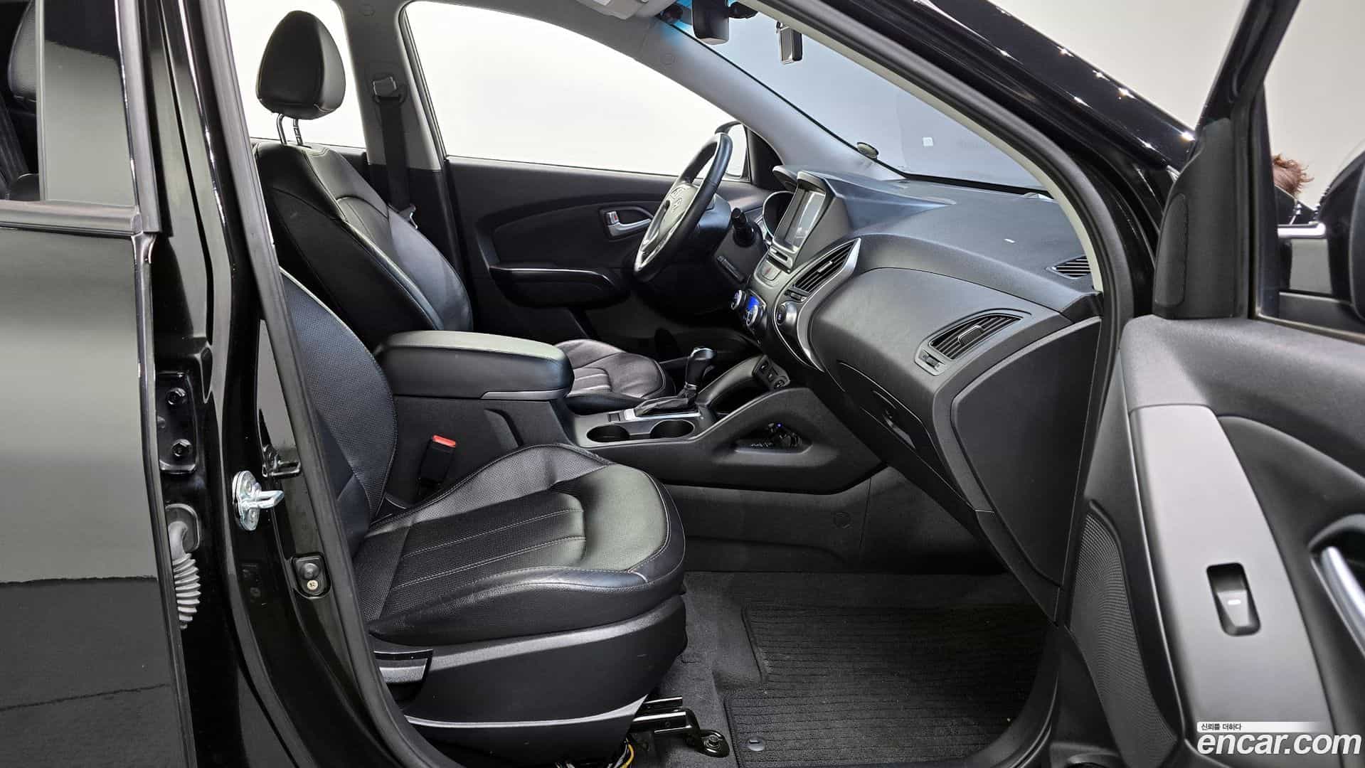 Tucson Hyundai 2013.10-INNER-010