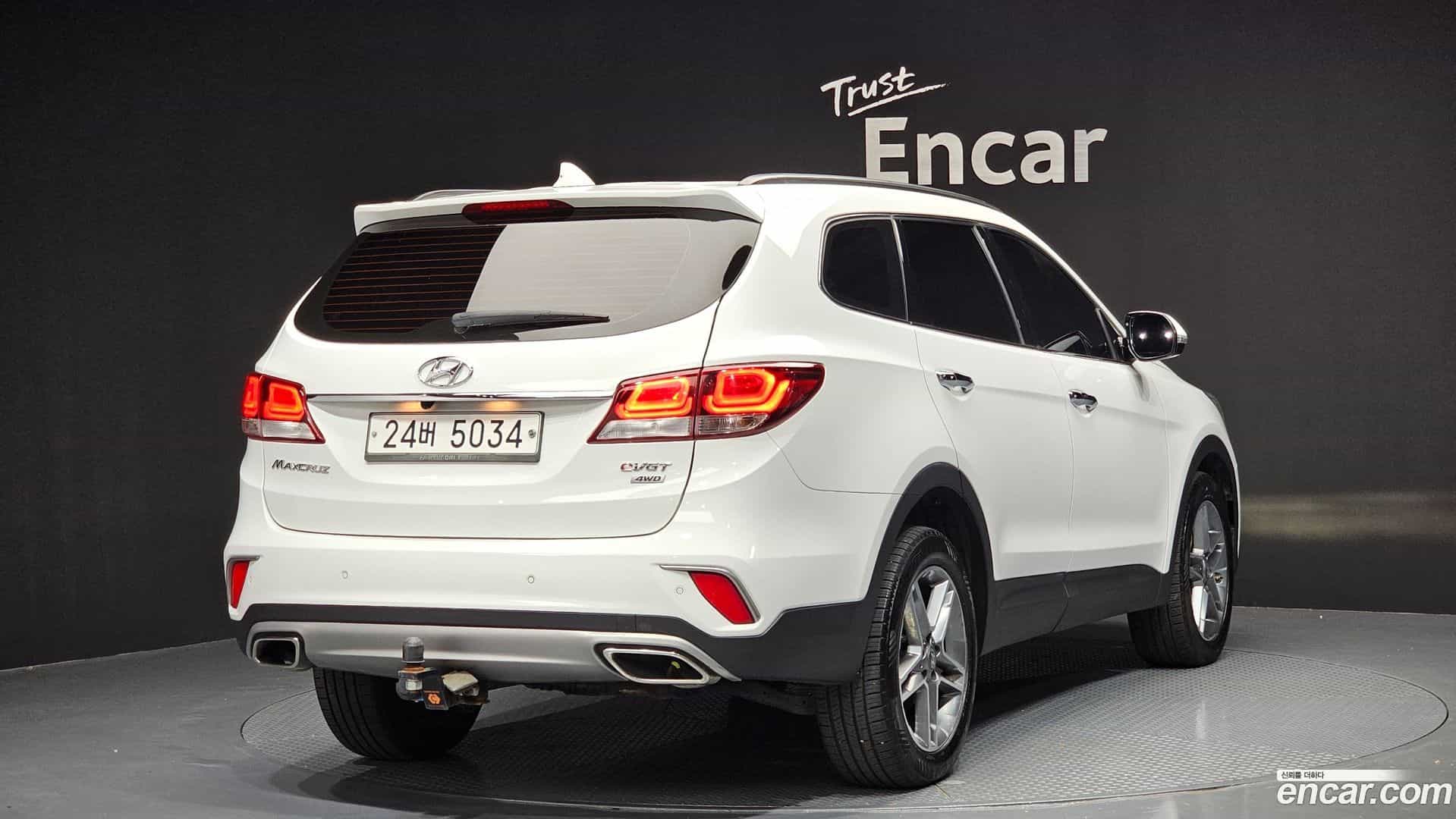 Maxcruz Hyundai 2016.0-OUTER-002