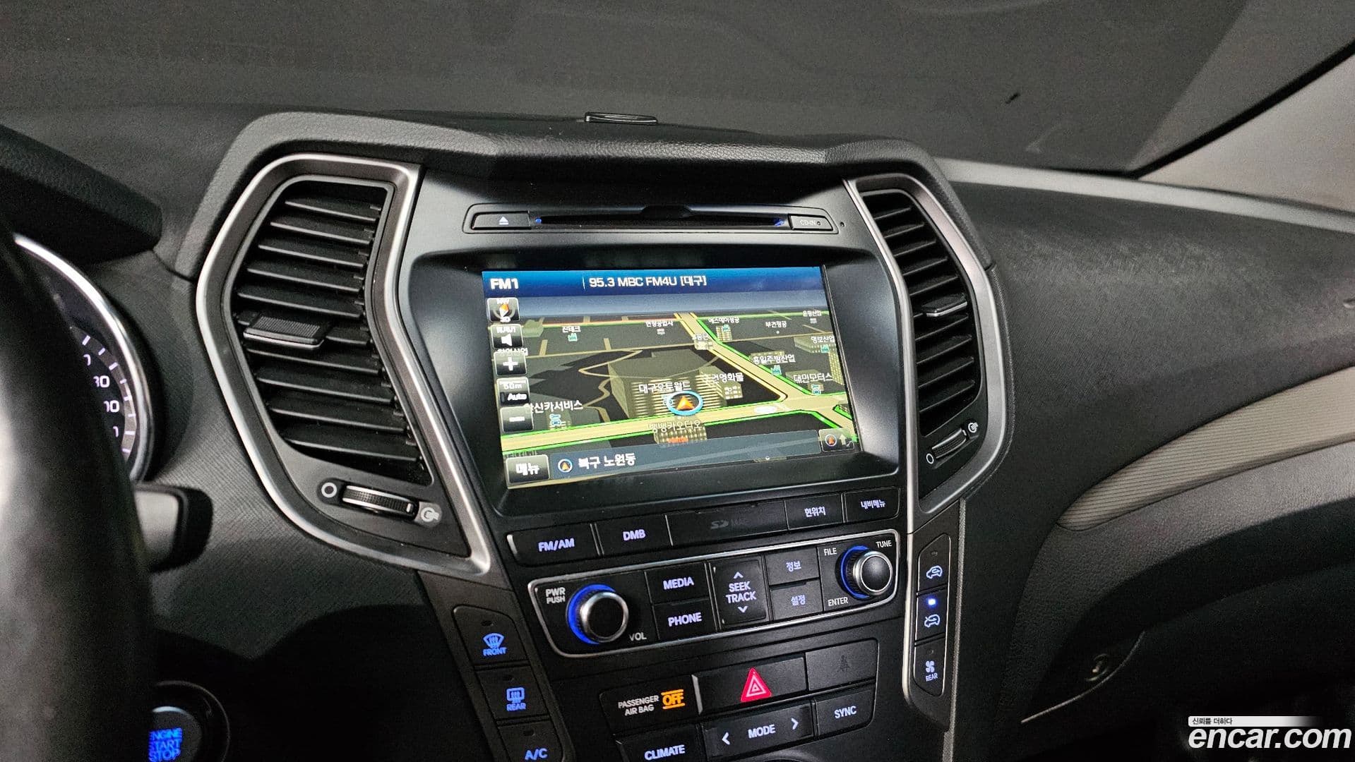 Main__Slider__Photo:Maxcruz Hyundai 2016.0-15