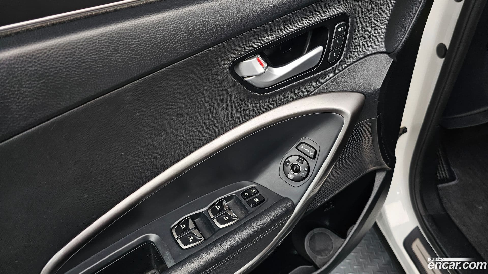 Main__Slider__Photo:Maxcruz Hyundai 2016.0-18