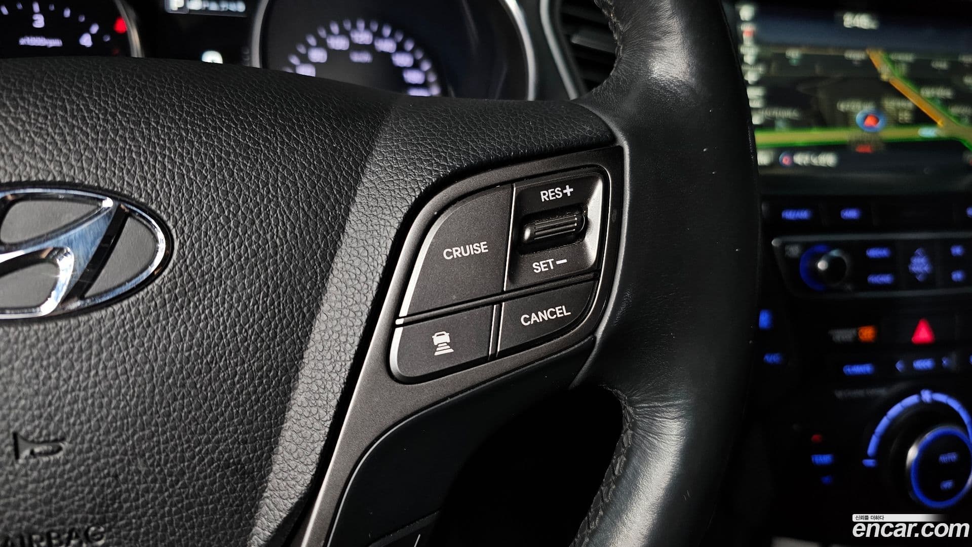 Main__Slider__Photo:Maxcruz Hyundai 2016.0-19