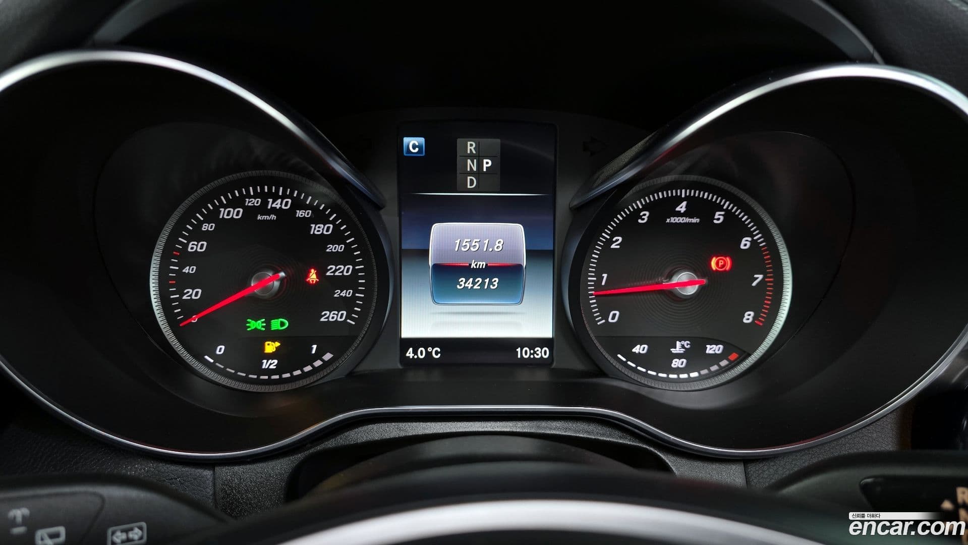 Main__Slider__Photo:GLC-Class Mercedes-Benz 2019.11-7