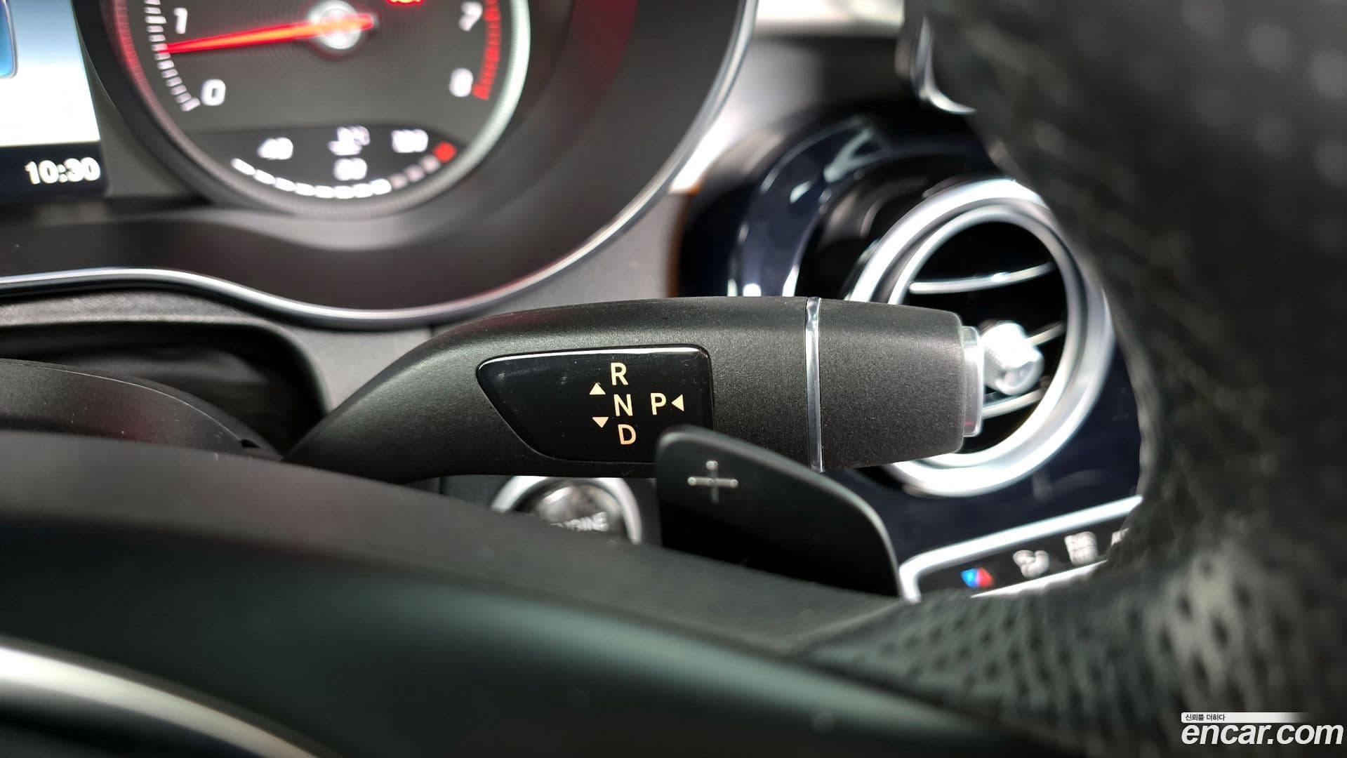 Main__Slider__Photo:GLC-Class Mercedes-Benz 2019.11-8