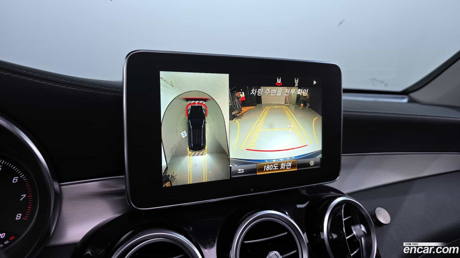 GLC-Class Mercedes-Benz 2019.11-OPTION-019