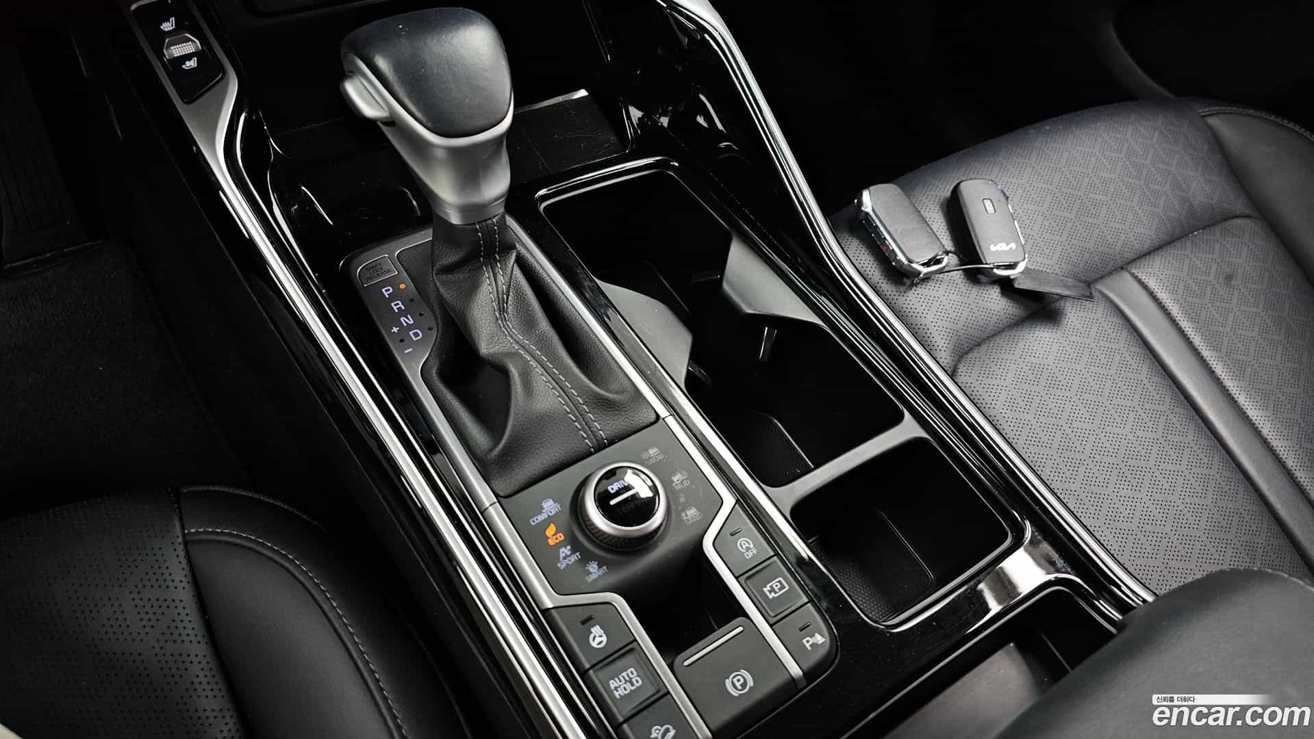 Sorento Kia 2023.0-INNER-009