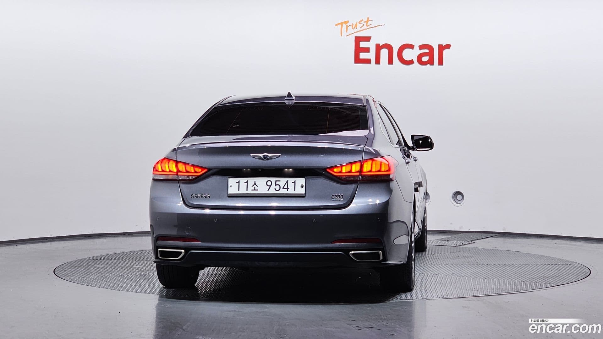 Main__Slider__Photo:Genesis Hyundai 2015.5-3