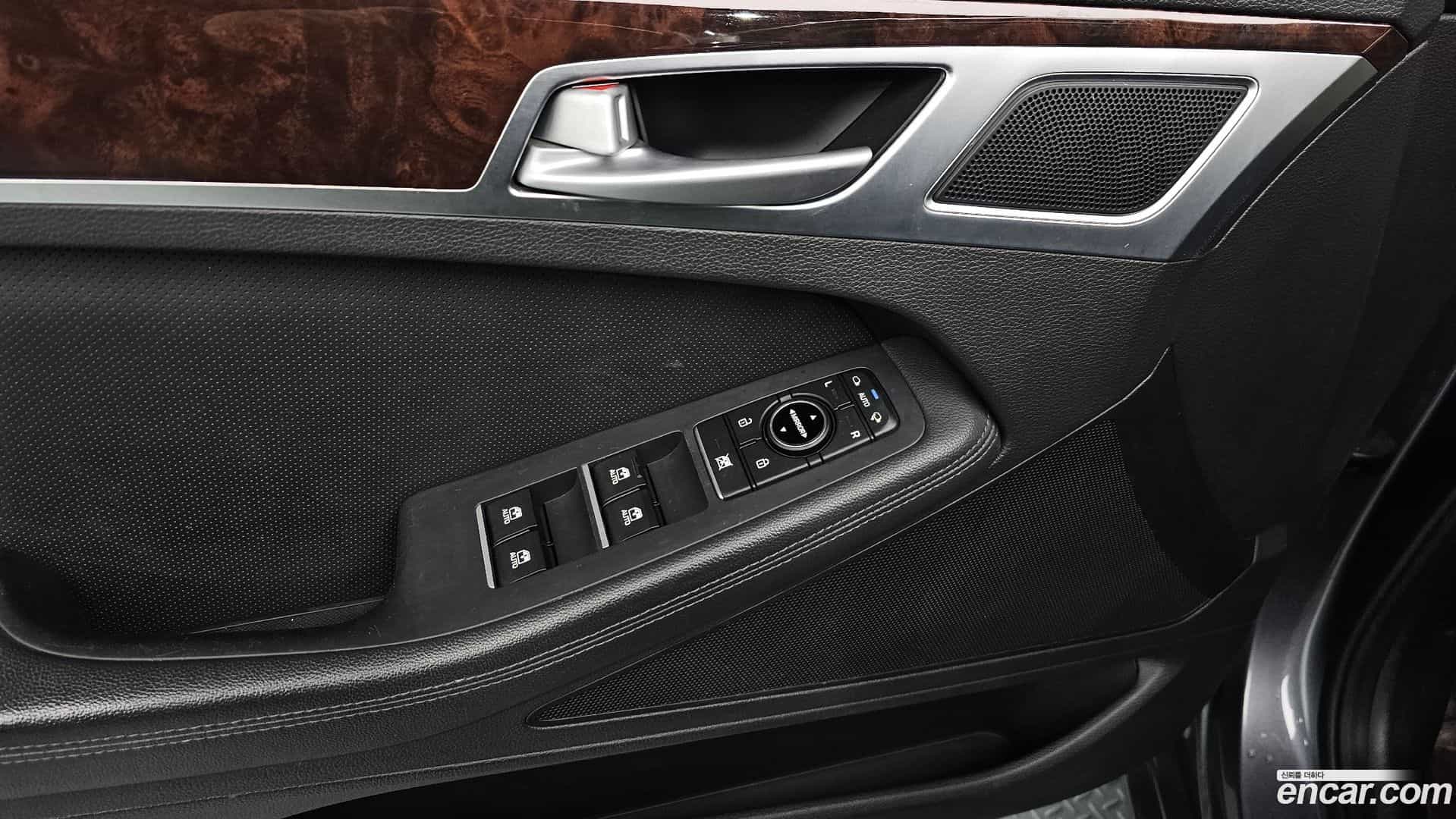 Genesis Hyundai 2015.5-OPTION-021