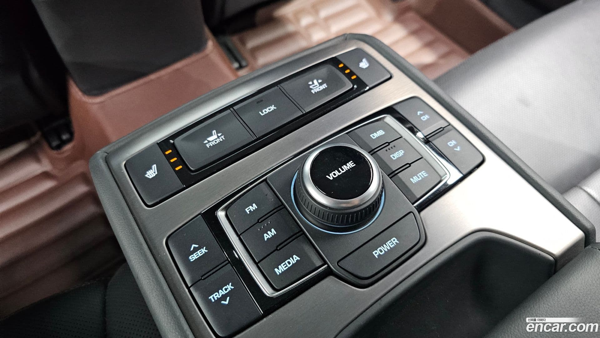 Main__Slider__Photo:Genesis Hyundai 2015.5-18