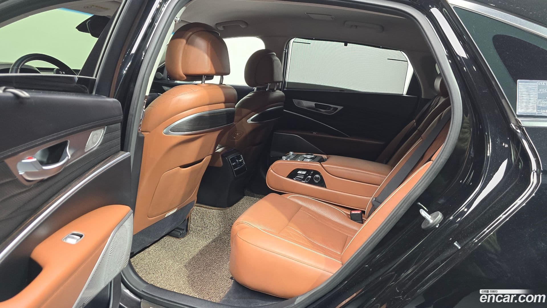 Main__Slider__Photo:K9 Kia 2018.9-11