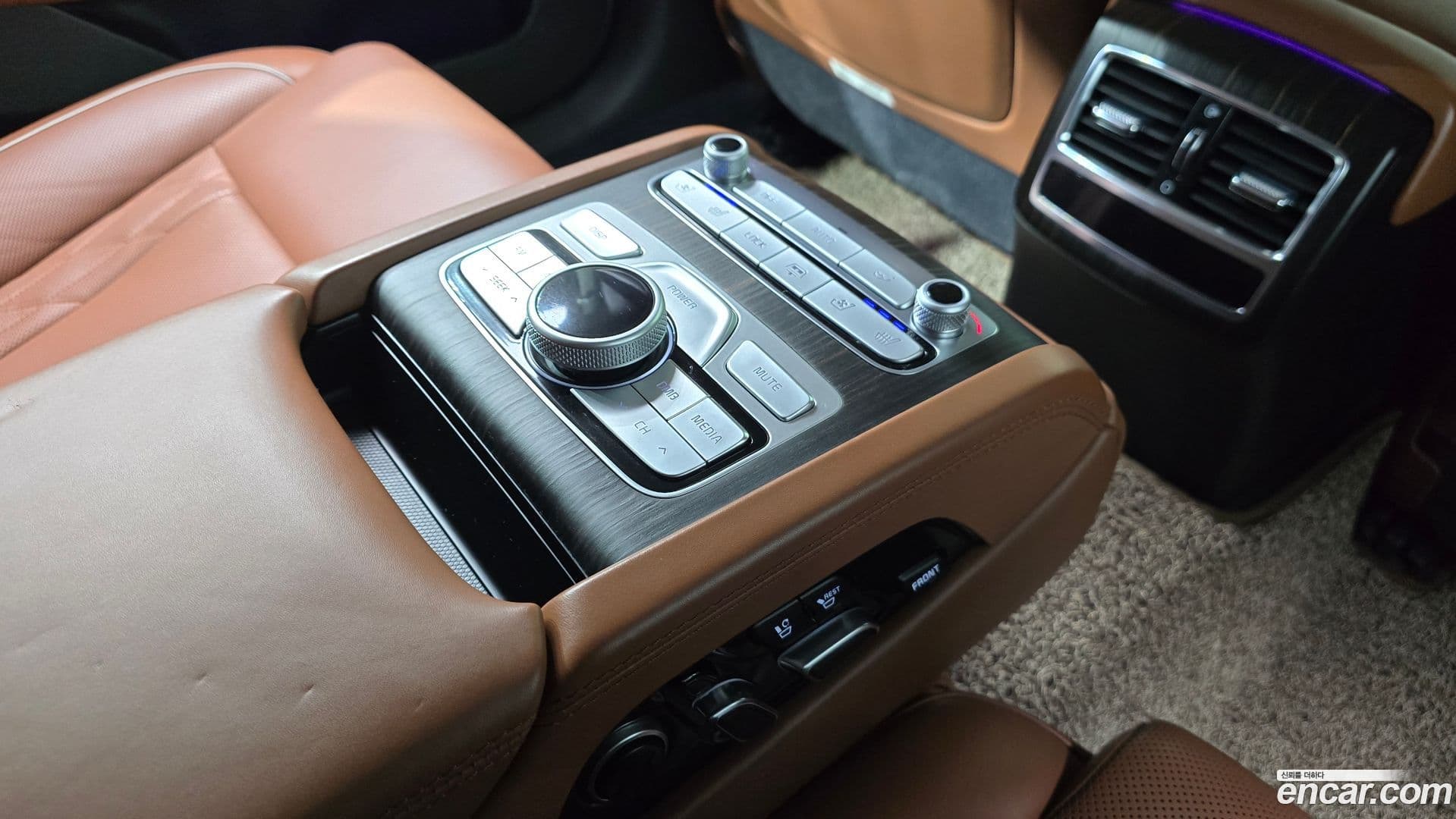 Main__Slider__Photo:K9 Kia 2018.9-17