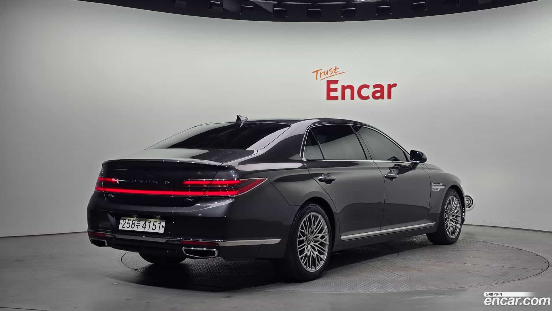 G90 Genesis 2021.9-OUTER-002