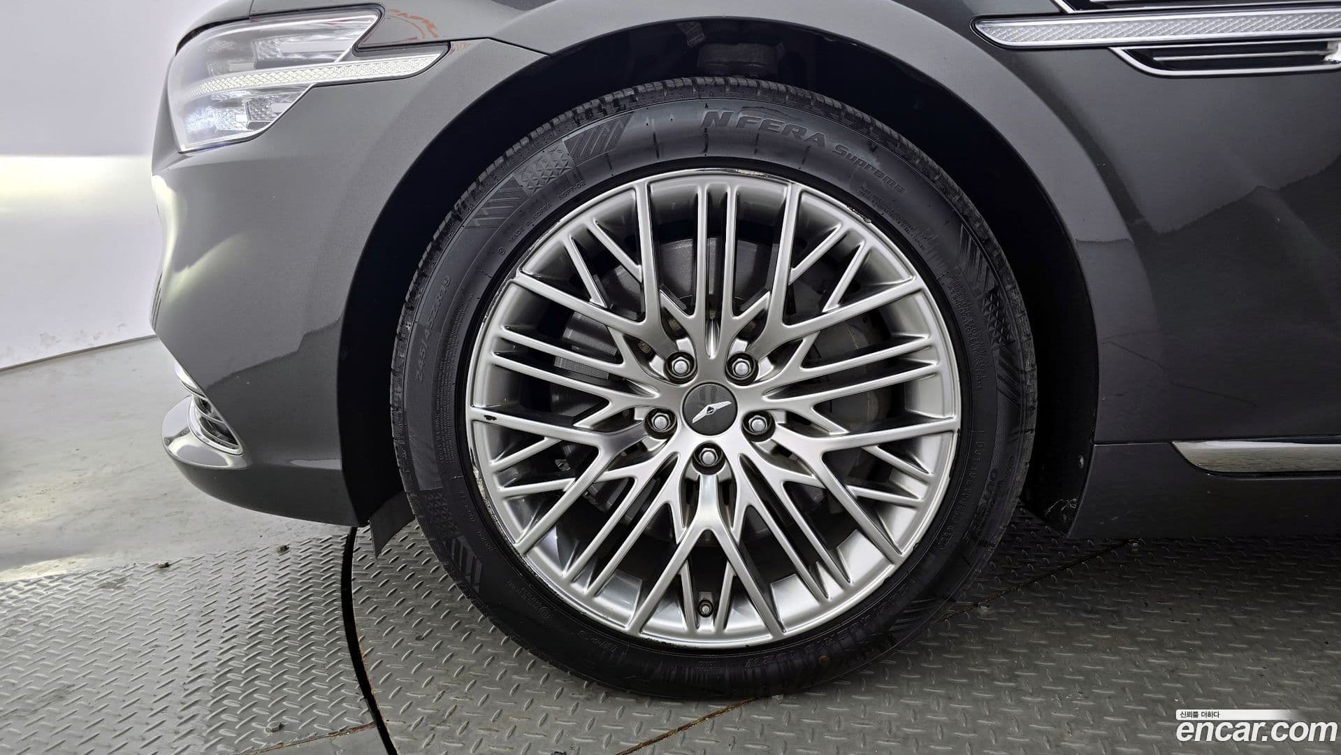 Main__Slider__Photo:G90 Genesis 2021.9-4