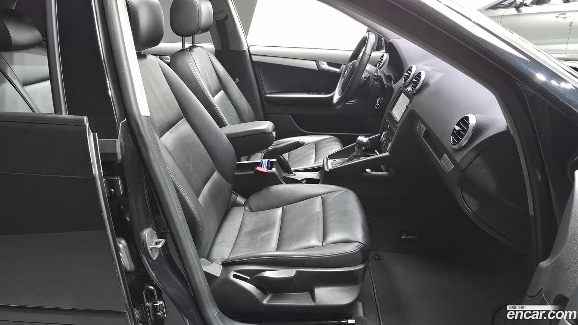 A3 Audi 2012.8-INNER-010