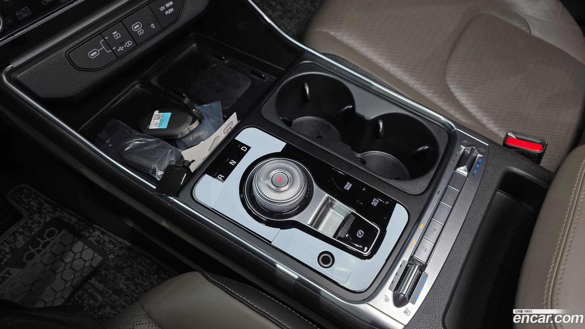 Main__Slider__Photo:Canival Kia 2024.6-8