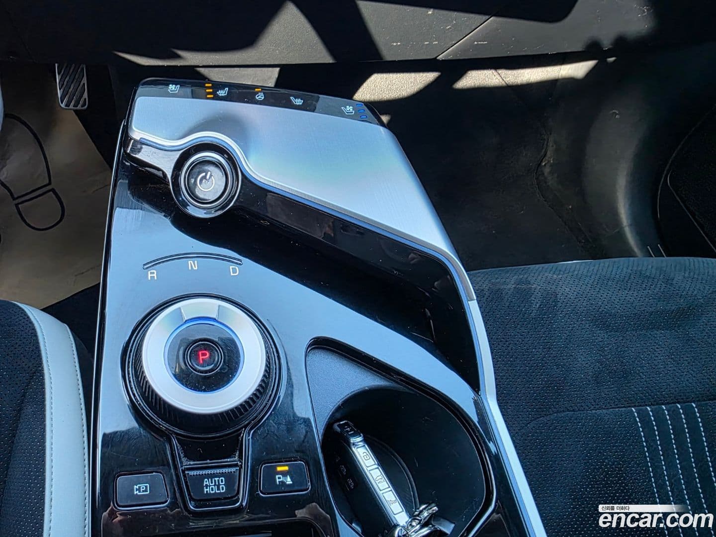 Main__Slider__Photo:EV6 Kia 2021.9-8