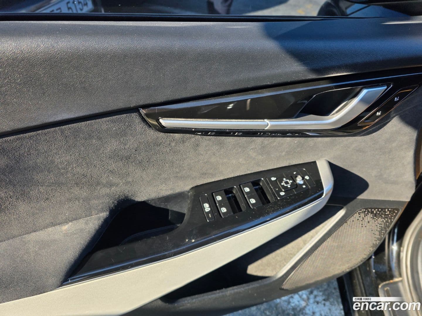 Main__Slider__Photo:EV6 Kia 2021.9-18