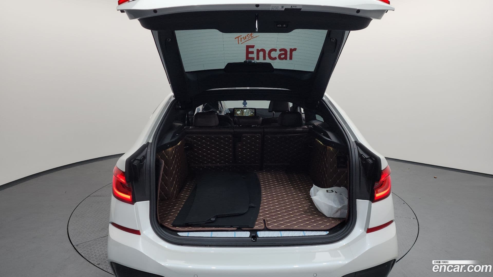 Main__Slider__Photo:Gran Turismo BMW 2020.9-19