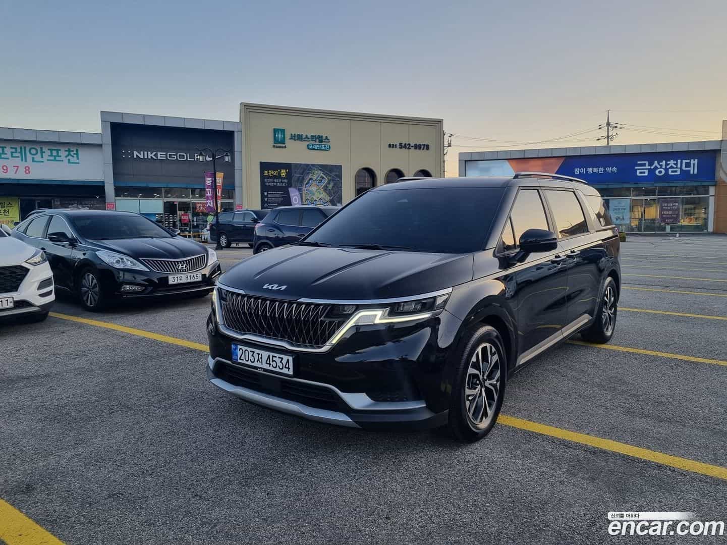 Canival Kia 2023.3-OUTER-001