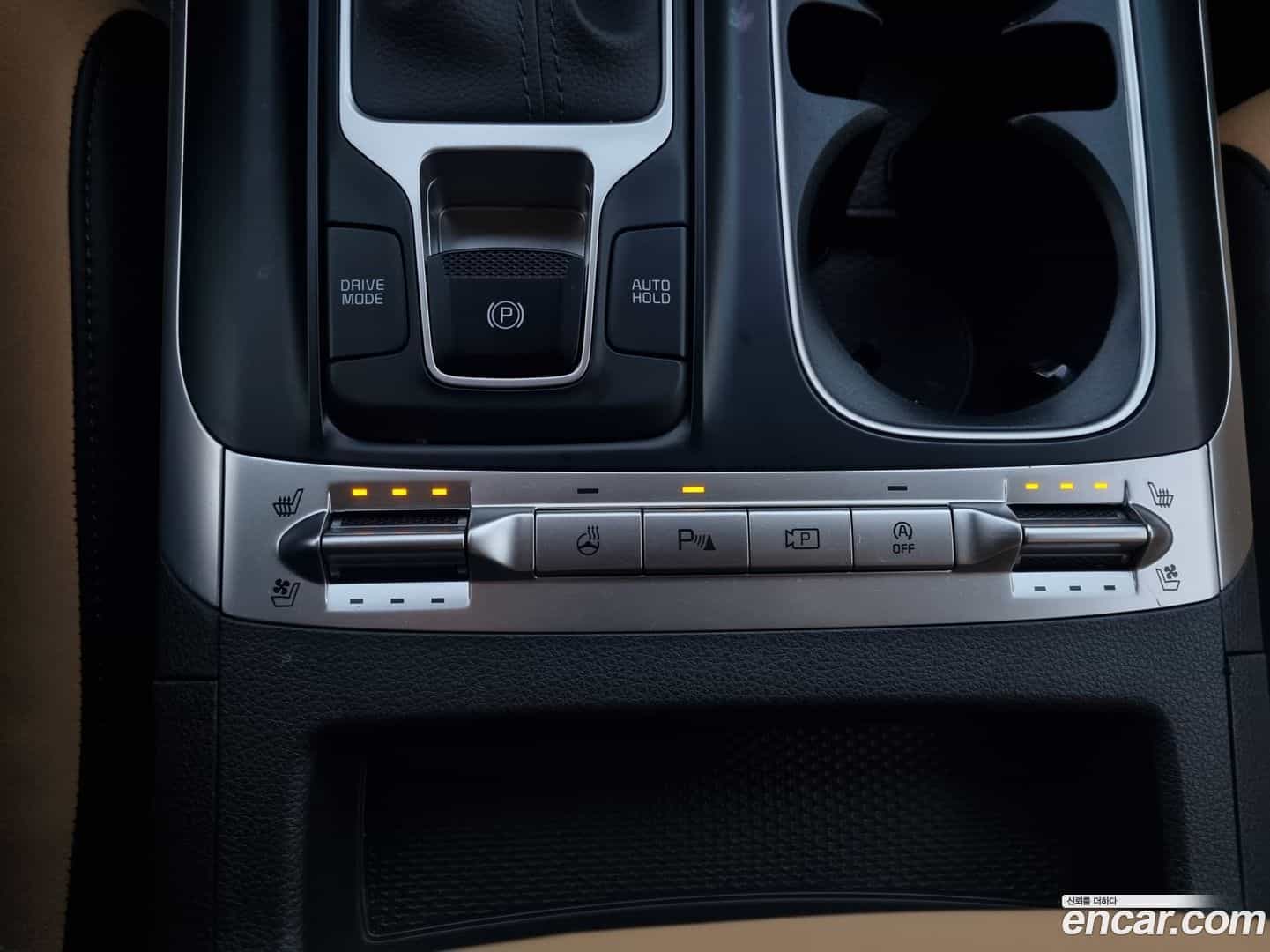 Canival Kia 2023.3-OPTION-017