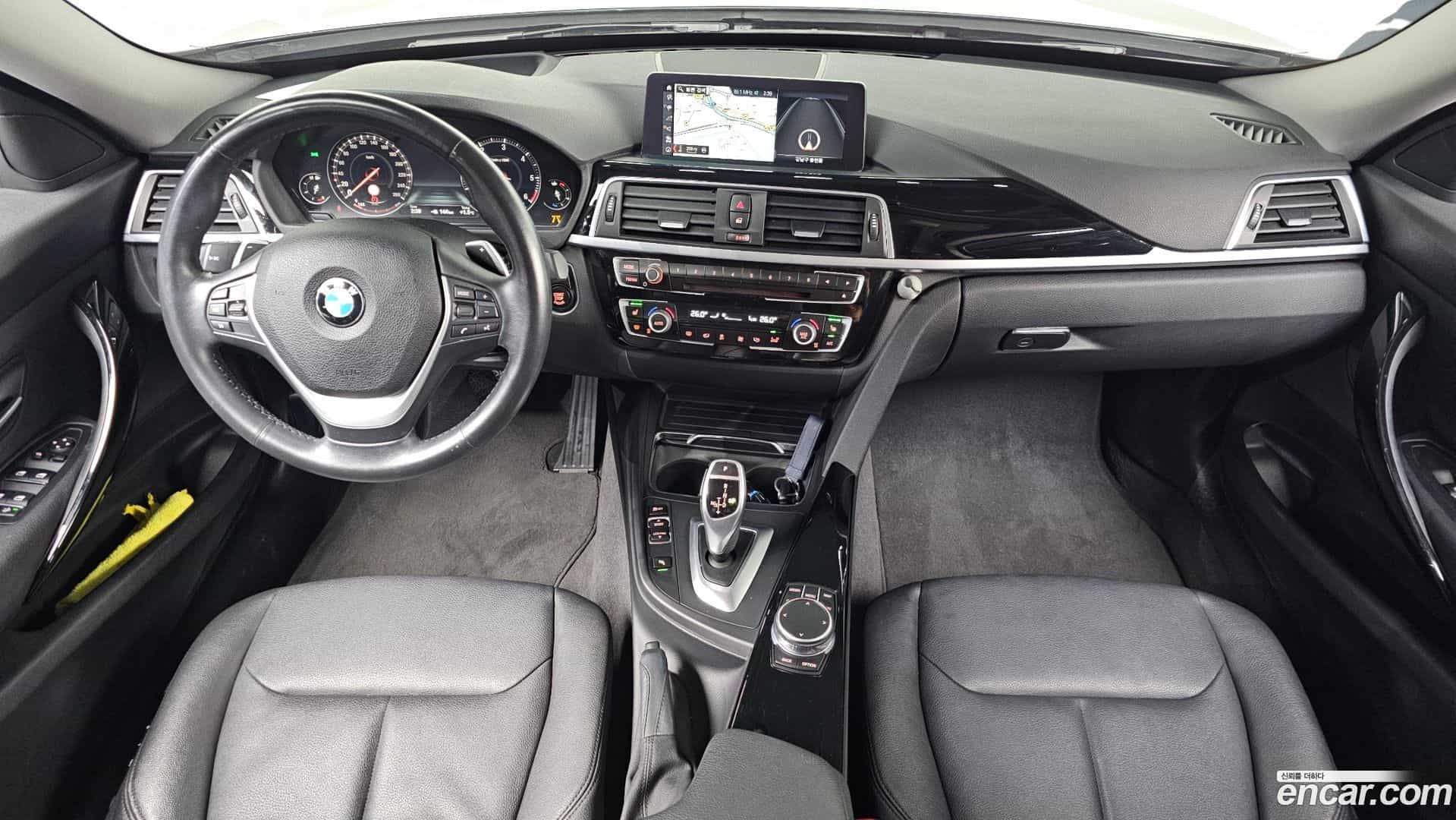 Gran Turismo BMW 2020.5-INNER-007