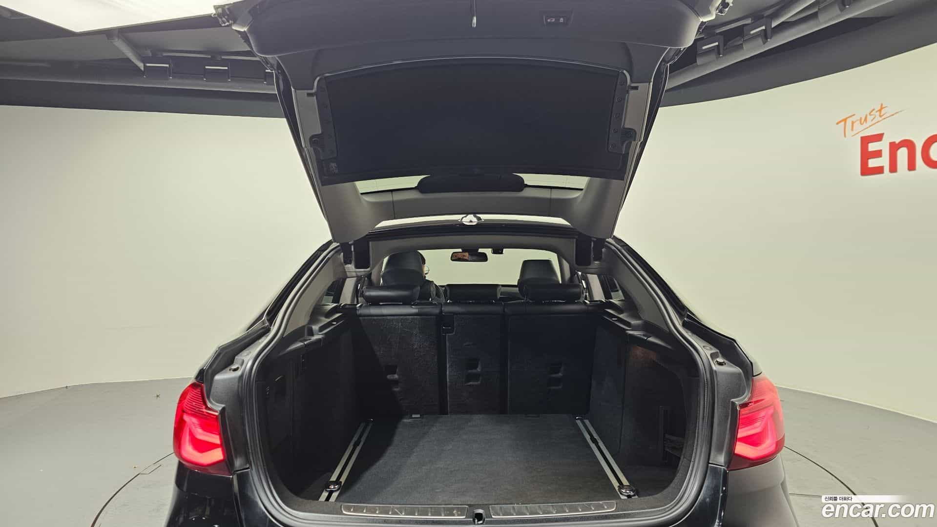 Gran Turismo BMW 2020.5-OPTION-024