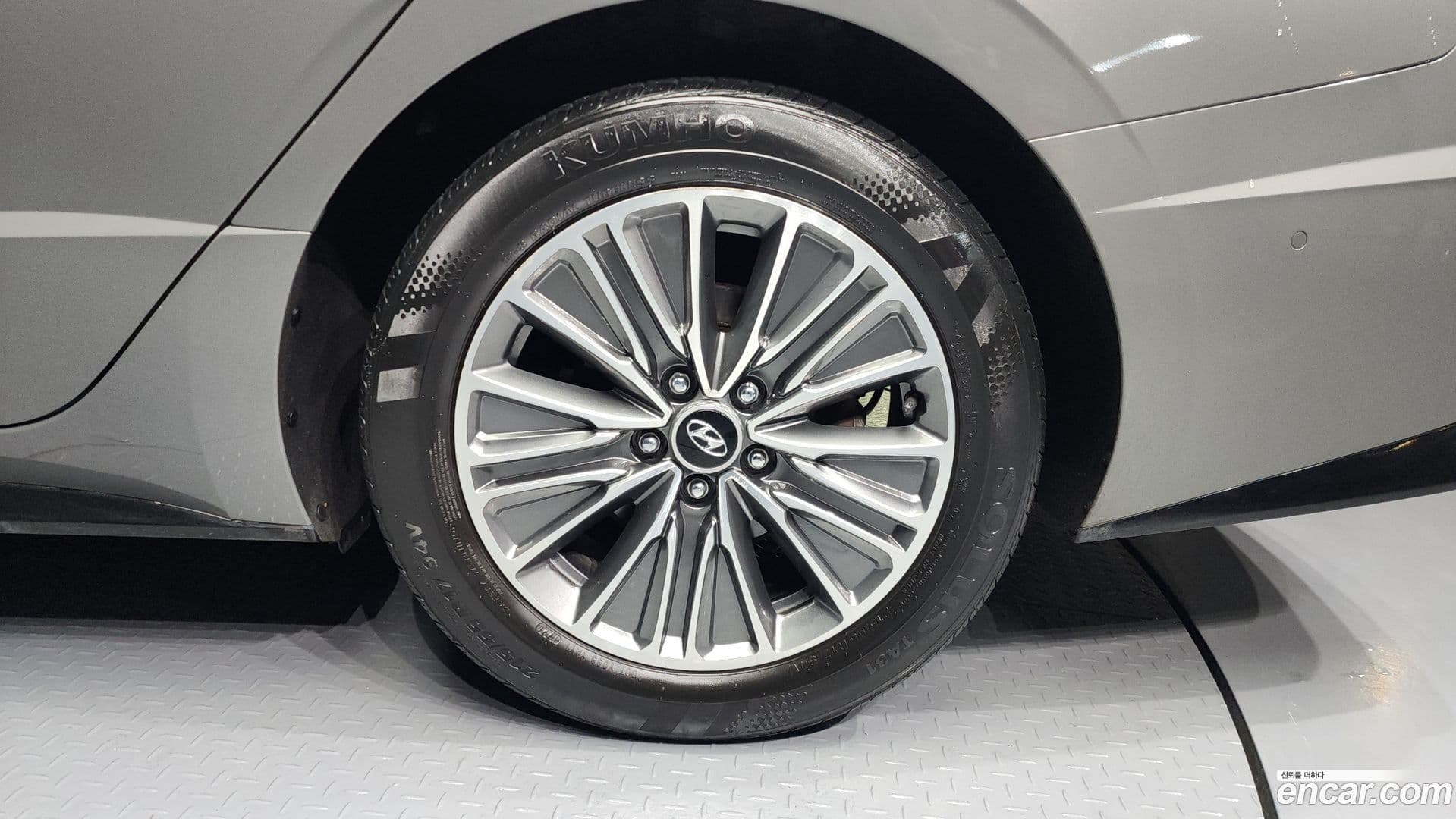 Main__Slider__Photo:Sonata Hyundai 2019.10-4