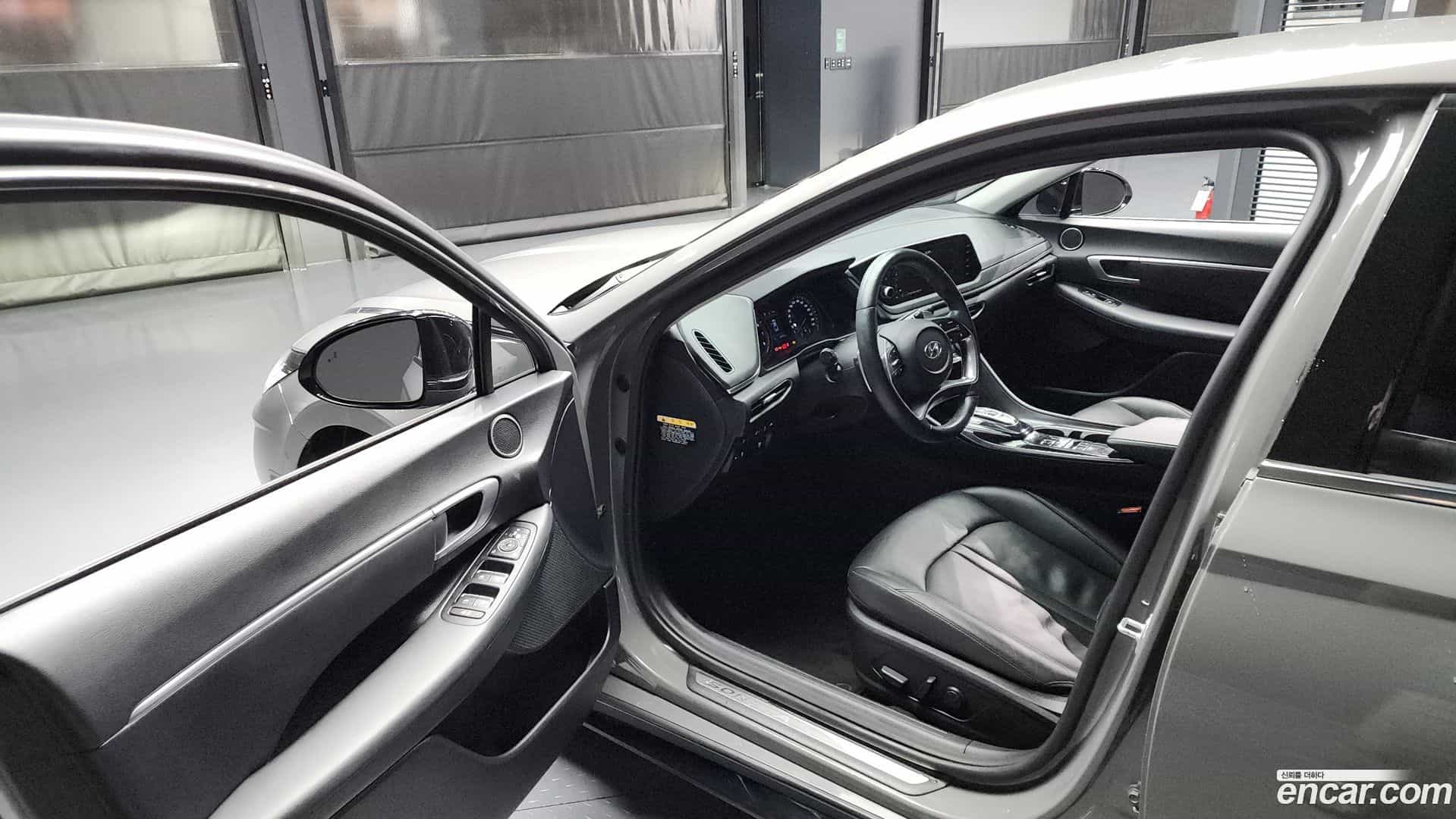 Sonata Hyundai 2019.10-INNER-010